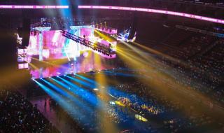 春节联欢晚会几点开始 春节联欢晚会几点开始