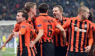 奥林匹亚科斯足球队 奥林匹亚科斯足球队